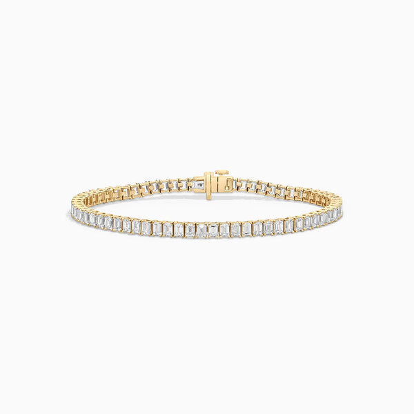 Carré de Luxe Collection D-E VS+ Emerald Diamond Prong Bracelet