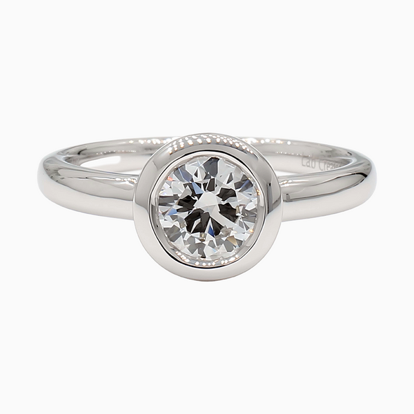 1.0 Carat D-F VS+ Ideal Cut Round Diamond 14K White Gold Solitaire Ring (4.1g)